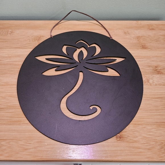 Black Lotus Wall Hanging Decor Metal - Picture 3 of 10